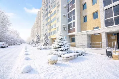 2-к кв. Волгоградская область, Волгоград ул. Тулака, 1А (96.0 м)