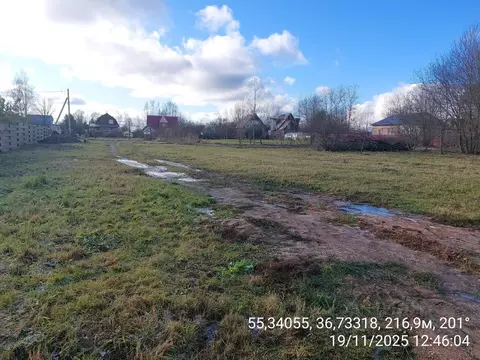 Участок в Московская область, Наро-Фоминский городской округ, д. ...