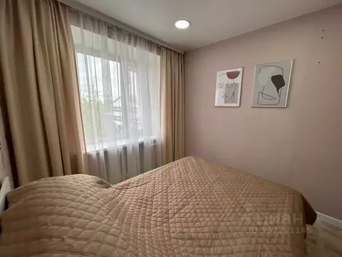 1-к кв. Ханты-Мансийский АО, Пыть-Ях 1-й Центральный мкр, 9 (33.0 м)