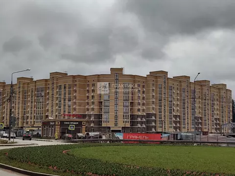 Продается 2-комнатная квартира