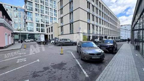 Помещение свободного назначения в Москва Новослободская ул., 24Ас2 (42 ...