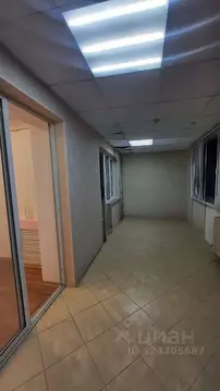 Торговая площадь в Кабардино-Балкария, Нальчик ул. Кирова, 2Г (42 м)