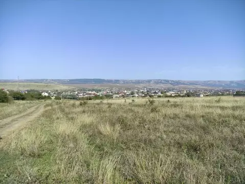 Участок в Крым, Симферопольский район, Добровское с/пос, с. Пионерское ...