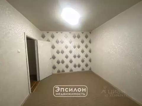 3-к кв. Курская область, Курск просп. Дружбы, 13 (58.9 м)