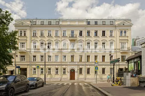 Продается 3-комнатная квартира