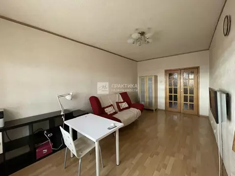 Продается 2-комнатная квартира