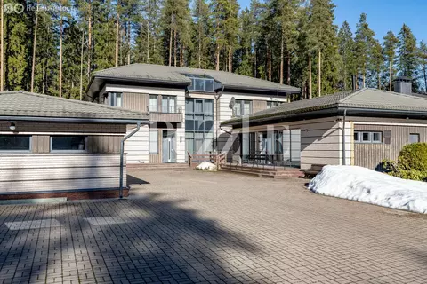 Дом в Зеленогорск, улица Танкистов (486.2 м)