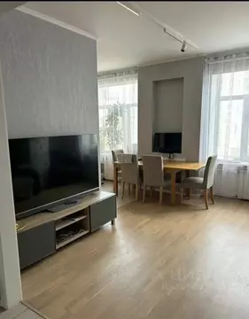 2-к кв. Санкт-Петербург Кирочная ул., 59 (78.0 м)