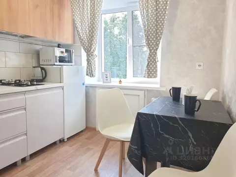 1-к кв. Башкортостан, Уфа ул. Октябрьской Революции, 77 (30.0 м)