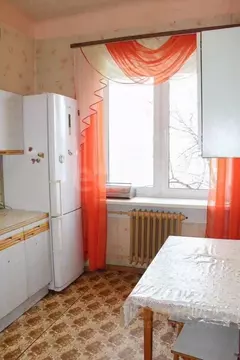 3-к кв. Ярославская область, Ярославль просп. Октября, 34/21 (71.0 м)