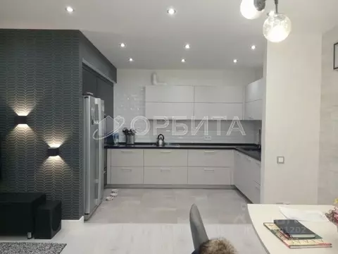 2-к кв. Тюменская область, Тюмень Харьковская ул., 64 (80.0 м)