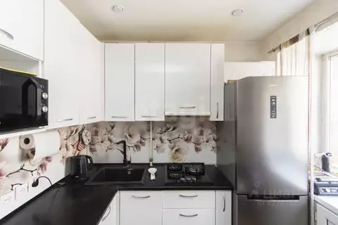 2-к кв. Тюменская область, Тюмень Одесская ул., 43 (44.7 м)