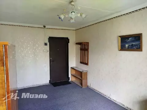 Продается комната в 4-комнатной квартире