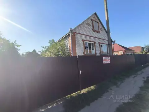 Дом в Краснодарский край, Динской район, Новотитаровская ст-ца ...