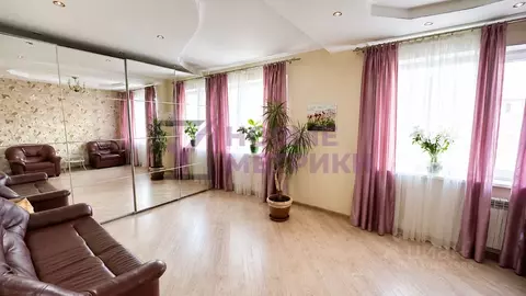 3-к кв. Санкт-Петербург ул. Хошимина, 11к1 (72.0 м)