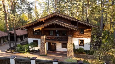 Дом в Ленинградская область, Приозерский район, пос. Сосново ул. ...