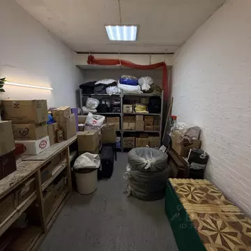 Помещение свободного назначения в Саратовская область, Саратов ул. ...