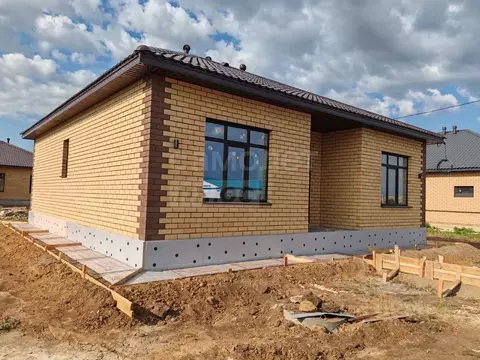 Дом в Оренбургская область, Оренбургский район, пос. Соловьевка ул. ...