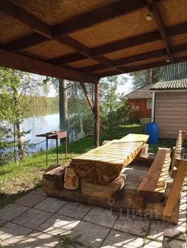 Дом в Ленинградская область, Киришский район, Глажевское с/пос, д. ...