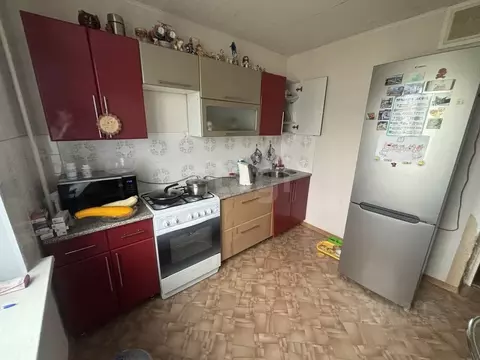 2-к кв. Коми, Сыктывкар Октябрьский просп., 178 (51.1 м)