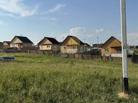 Участок в Иркутская область, Иркутский муниципальный округ, д. Карлук ...