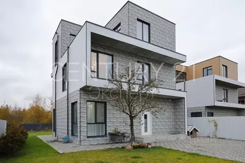 Дом в Калининградская область, Калининград Поселковая ул., 46А (255 м)