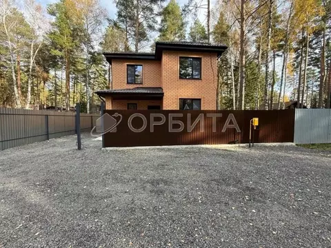 Дом в Тюменская область, Тюменский муниципальный округ, с. Перевалово ...