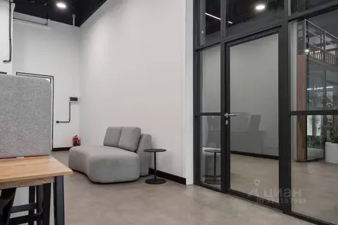 Офис в Москва Холодильный пер., 3к1с2 (236 м)