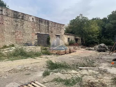 Помещение свободного назначения в Крым, Керчь ул. Льва Толстого, 101 ...