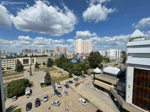 3-комнатная квартира: Энгельс, проспект Фридриха Энгельса, 11 (122 м)