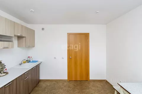 2-к кв. Тюменская область, Тюмень ул. Республики, 204к13 (59.0 м)