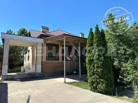 Дом в Ростовская область, Аксай пер. Ореховый (180 м)