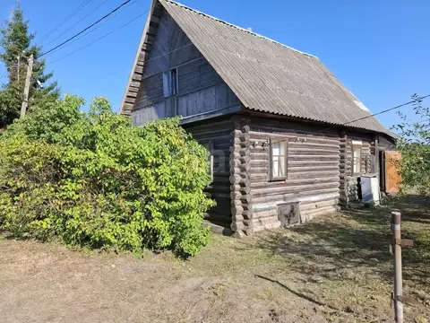 Дом в Ленинградская область, Киришский район, Глажевское с/пос, д. ...