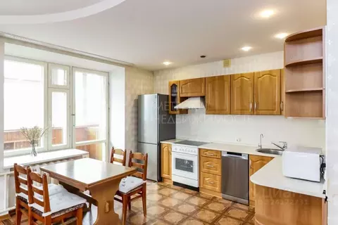 3-к кв. Тюменская область, Тюмень ул. Коммунаров, 35 (108.5 м)