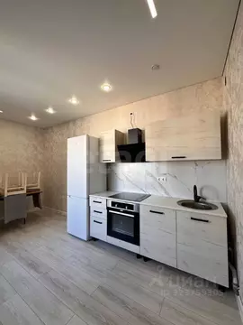 2-к кв. Санкт-Петербург пос. Шушары, ул. Окуловская, 18 (57.7 м)