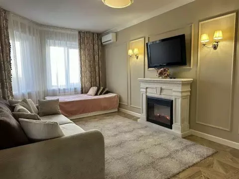 1-к кв. Ханты-Мансийский АО, Сургут Университетская ул., 25/2 (70.0 м)