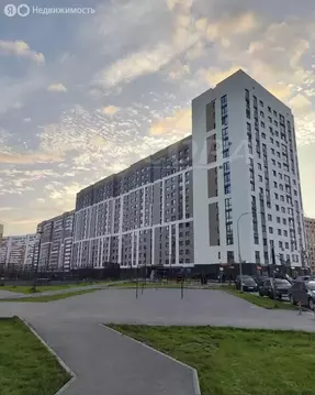 1-комнатная квартира: Тюмень, улица Новосёлов, 107 (32.4 м)