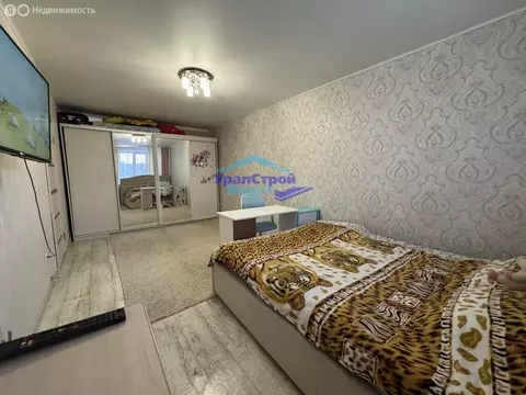 1-комнатная квартира: Октябрьский, 34-й микрорайон, 22/1 (38.7 м)