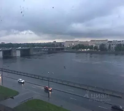 3-к кв. Санкт-Петербург Октябрьская наб., 64К1 (59.5 м)