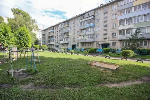 3-к кв. Алтайский край, Барнаул ул. 50 лет СССР, 43 (47.7 м)