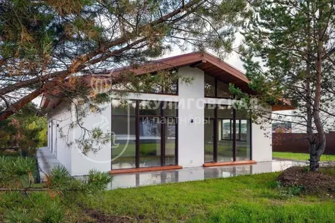 Коттедж в Свердловская область, Белоярский муниципальный округ, пос. ...