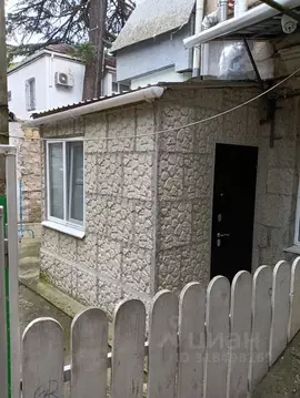 Студия Крым, Ялта пер. Партизанский, 4 (10.0 м)