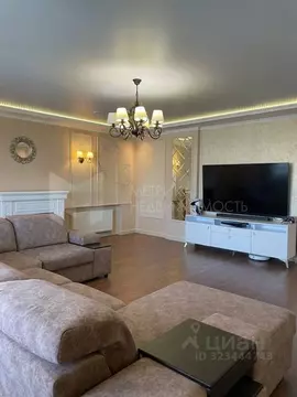 3-к кв. Тюменская область, Тюмень Харьковская ул., 68 (128.4 м)