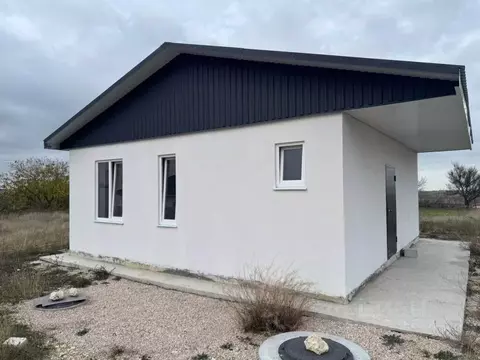 Дом в Крым, Симферопольский район, Урожайновское с/пос, Плодородие СНТ ...