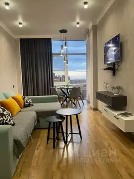 2-к кв. Кабардино-Балкария, Нальчик ул. Кешокова, 81 (80.0 м)