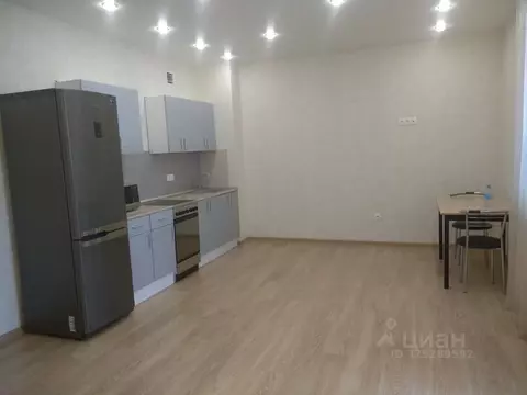 Студия Тюменская область, Тюмень Таврическая ул., 9к3 (35.0 м)