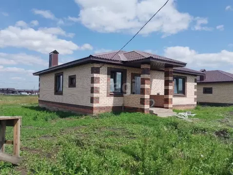 Дом в Башкортостан, Кармаскалинский район, Кабаковский сельсовет, д. ...