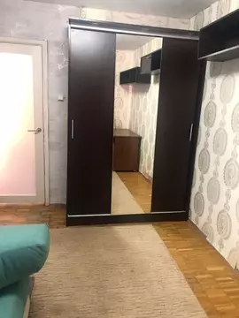 2-к кв. Москва Барвихинская ул., 22 (47.0 м)