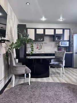 Дом в Иркутская область, Иркутский муниципальный округ, с. Хомутово ...