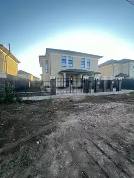 Таунхаус в Оренбургская область, Оренбургский район, с. Ивановка пер. ...